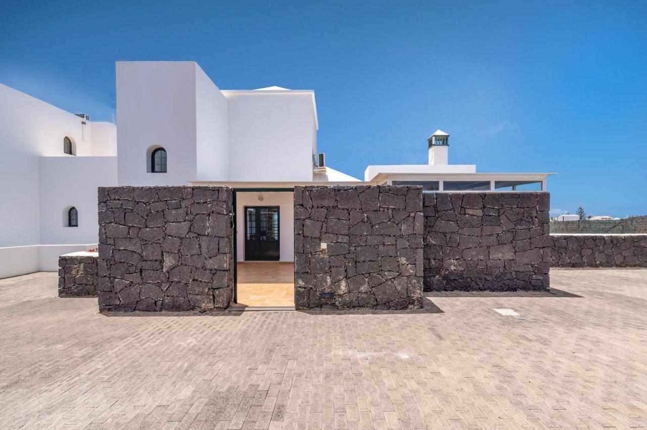 Villa Jessica By Villa Plus Playa Blanca  Extérieur photo